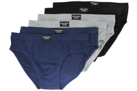 Slip Uomo in Cotone Elasticizzato - Comfort e Stile con il Logo della Scuola Nautica Italiana
Scopri i nostri slip uomo in cotone elasticizzato, un modello comodo dal taglio basico e sportivo, perfetto per ogni occasione. Caratterizzati dal logo della Scuola Nautica Italiana, questi slip offrono un tocco di eleganza e sportività al tuo guardaroba.
Realizzati in leggerissimo cotone elasticizzato, questi contone slip uomo firmati garantiscono un effetto seconda pelle, adattandosi perfettamente al tuo corpo.