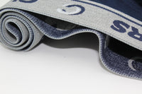  il massimo del comfort e dello stile con i nostri boxer uomo, un must nell’abbigliamento intimo uomo. Realizzati in cotone di alta qualità con un taglio classico, questi boxer offrono un'eccellente vestibilità grazie alla loro struttura in tessuto bielastico. Le gambe leggermente lunghe garantiscono una copertura ottimale, mentre l'elastico in vita, personalizzato con un logo a contrasto e una piccola etichetta, aggiunge un tocco di originalità. 