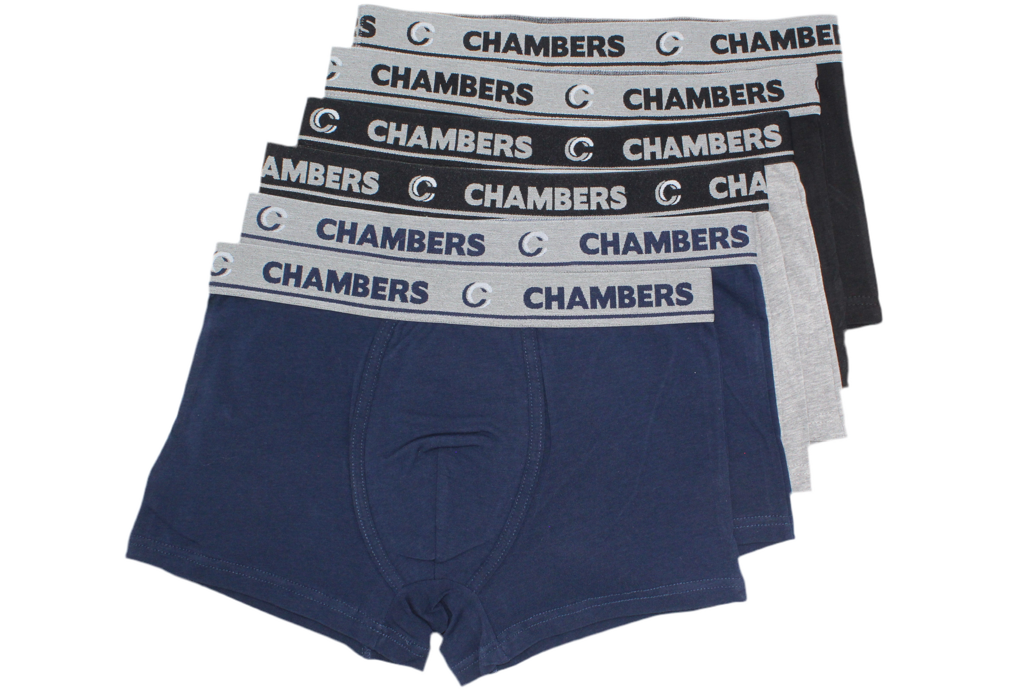 Il massimo del comfort e dello stile con i nostri boxer uomo, un must nell’abbigliamento intimo uomo. Realizzati in cotone di alta qualità con un taglio classico, questi boxer offrono un'eccellente vestibilità grazie alla loro struttura in tessuto bielastico. Le gambe leggermente lunghe garantiscono una copertura ottimale, mentre l'elastico in vita, personalizzato con un logo a contrasto e una piccola etichetta, aggiunge un tocco di originalità. 