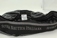 Caratteristiche distintive:
Logo esclusivo: Vita elasticizzata con il badge ricamato "Scuola Nautica Italiana"
Design iconico: Boxer uomo fantasia in pure cotone con eleganti strisce marine (blu intenso, grigio classico, nero assoluto)
Confezione regalo: Set da 6 pezzi - il miglior regalo per l'estate
Comfort superiore: Tessuto elastico ultra-traspirante con cintura morbida e anti-pressione