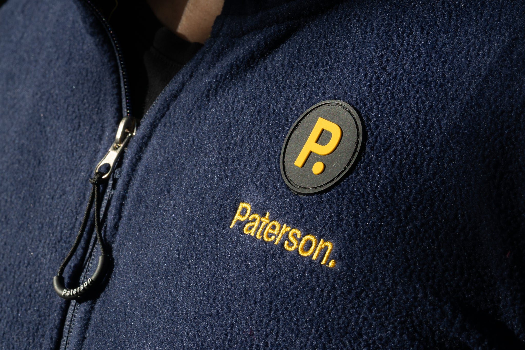 Maglia con zip da uomo in tessuto pile - PATM11