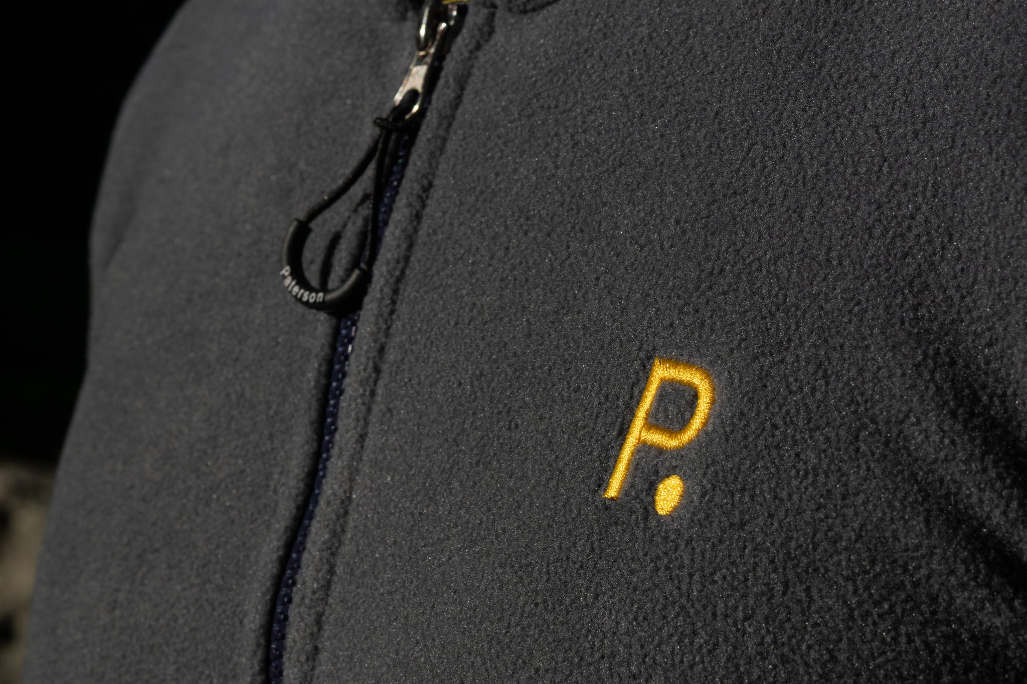 Maglia con zip da uomo in tessuto pile - PATM12