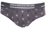 Presso la Scuola Nautica Italiana, offriamo una vasta gamma di slip uomo in cotone di alta qualità, tra cui slip uomo fantasia, migliori mutande uomo, mutande uomo cotone elasticizzato e slip da uomo intimi in cotone. Il nostro intimogettato per offrire un comfort eccezionale e una vestibilità impeccabile, garantendo che tu possa goderti al meglio le tue avventure acquatiche.