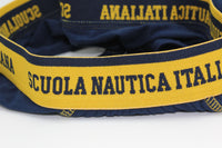 Materiale di Alta Qualità: I Slip sono realizzati in cotone elasticizzato, il che li rende comodi, soffici e traspiranti.

Design Elegante: Con dettagli di stile raffinato e varianti di colore accattivanti, questi Slip sono perfetti per chi cerca un intimo di classe.

Regalo Uomo Simpatico: Stai cercando un regalo originale? Questi Slip rappresentano un'ottima idea per sorprendere un amico o un familiare.