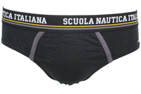 Le mutande da uomo della Scuola Nautica Italiana sono disponibili in tre linee colorate: rosso, blu e giallo, per adattarsi al meglio al tuo stile personale. La loro lunghezza media e la conchiglia doppiata assicurano una vest perfetta, mentre il morbido elastico ricoperto garantisce un comfort ottimale.