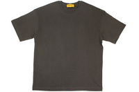 T-Shirt cotone oversize Paterson 280gr. Nero Materiale Super Morbido e Durevole

Realizzate in cotone di alta qualità, le T-shirt Uomo offrono una sensazione di super morbidezza sulla pelle. Questo materiale non solo garantisce comfort, ma è anche durevole nel tempo, mantenendo la sua forma e il suo colore. Lo spessore ottimale del tessuto assicura infatti che la maglietta resista all’usura quotidiana, rendendola perfetta per un uso prolungato.